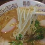 まるむか中華そば - 細打ちストレート麺