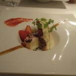 トラットリア スペランツァ エッセ - アメリカンチェリーのセミフレッド