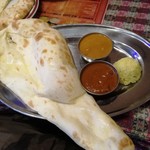 NAAN - ランチBセット※チキン、マトンを激辛で　790円