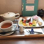 あおくまカフェ - 桜ベイクドチーズケーキ