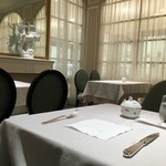 マイセン カフェ - 店内