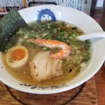 泡系しおとんこつラーメン べらしお - 