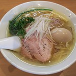 支那蕎麦屋 藤花 - 味玉塩ラーメン880円