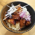 支那蕎麦屋 藤花 - 炙り丼200円