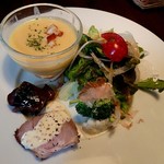 TUKUHIKO - 煮込みハンバーグの前菜