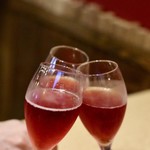 波へい - ロゼスパークリングで乾杯〜♪