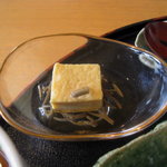 月見里 - 【前菜】もろこし豆腐じゅんさい