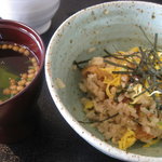 月見里 - 穴子の混ぜご飯とワカメの吸い物