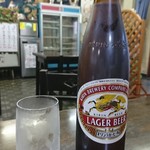 川本屋 - ビールは瓶の大だけ。６００円は少し高い。