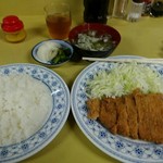 とんかつや - ロースカツ定食