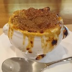 Bistro&Cafe 徒然 - オニオングラタンスープ