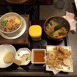 かごの屋 - 釜めし膳