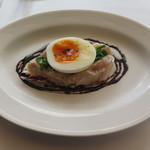 鶏ささみの霜降りとレンズ豆のサラダ　キャラメルバルサミコ