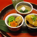 かき豊・中店 - 牡蠣の時雨煮、牡蠣のカレー煮、牡蠣のゼリー寄せ