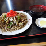 やまとや - 焼きそばと、中華スープ
