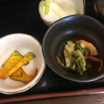 ごはん処 福笑亭 - 3種の小鉢アップ