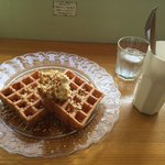 cafe Yummy Waffle - 