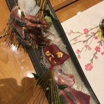 有酒 - 金粉入りのお造り！