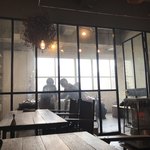 オフグリッドカフェ フィジカル - 