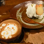 うさぎとぼく - それと、ゴマと豆乳のモンブラン。
      かわいいラテアートにほっこりするボキら。
      
      ちびつぬ「インスタ映えね～♪」
      
      【注】つぬっこたちはインスタをやっていません。 