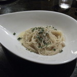 エスト! プロッシモ - パスタ／チーズと黒胡椒、カチョ・エ・ペペ