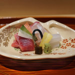 銀座 しのはら - お造：福岡の鯛、長崎のマグロ、玄界灘のヤリイカ