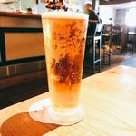 California Pizza Kitchen - あ、ブルックリンラガー、ここでも飲んでた。