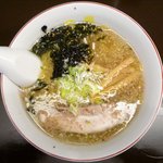 いちまく - 鶏ガラ塩らーめんのアップ