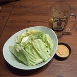 旨唐揚げと居酒メシ ミライザカ - お通しとハイボール