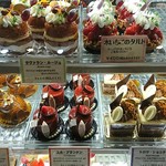 エル プランタン - 木いちごのタルトも迷ったわ。