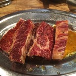 炭火焼ホルモンたつや - 