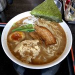 麺屋 はつがい - らーめん（麺大盛り）