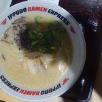 イップウドウ ラーメン エクスプレス - ラーメン