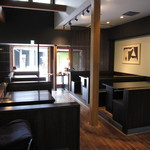 Sekirei Bashi Kawakami An - 店内は広く、座席数も多いです