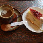 忍者珈琲館・キド - ケーキセット１００円引きで８８０円
