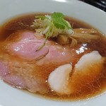 麺屋　むじゃき - 醤油そば750円 チャーシューは、低温調理と鶏むね。