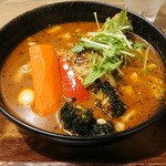 スープカレーGARAKU - 柔らかチキンレッグと野菜