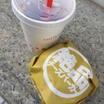 ロッテリア - 絶品チーズバーガーSセット580円。相変わらず美味しい(๑´ڡ`๑)