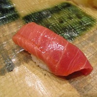 銀座 久兵衛 銀座本店 - 中トロ