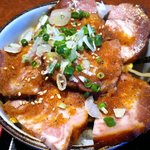 Ajinosato Otafuku - チャーシュー丼ＵＰ