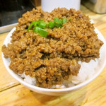 DAIKUMA - ピリ辛挽肉ご飯
