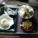 かき小屋 大島 - 焼き貝定食1000円