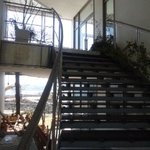 シーレイ - シーレイ　エントランス階段