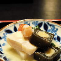 祇園 たに本 - 平貝、鮃求肥巻、長芋、うるい菜、白酢かけ