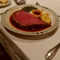ロウリーズ・ザ・プライムリブ 恵比寿ガーデンプレイス店 - 