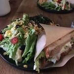 PEACE - 学生の時以来？のピースでランチ！パスタとサンドイッチのミックスで950円 出てくるのゆっくりだけどボリュームいっぱいでした！