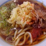 どんどん庵 - うどん大。かきあげ。鰹節。500円也