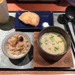 三代目晴レル屋 - 『スープ割り』をお願いしました♡
      炊き込みご飯は食べかけ。少々減っております。