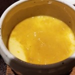 馳走 啐啄一十  - ②このわた(石川県能登産)餡の茶碗蒸し
      シンプルな出汁の茶碗蒸しにこのわたの酸味と旨み、ほのかな苦味と微かな甘み、大人の茶碗蒸しですね。