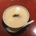 Matsumizaka Kobayashi - ハマグリおこわの茶碗蒸し新玉餡